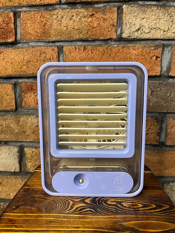 «پنکه شارژی رومیزی تابستانی با چراغ