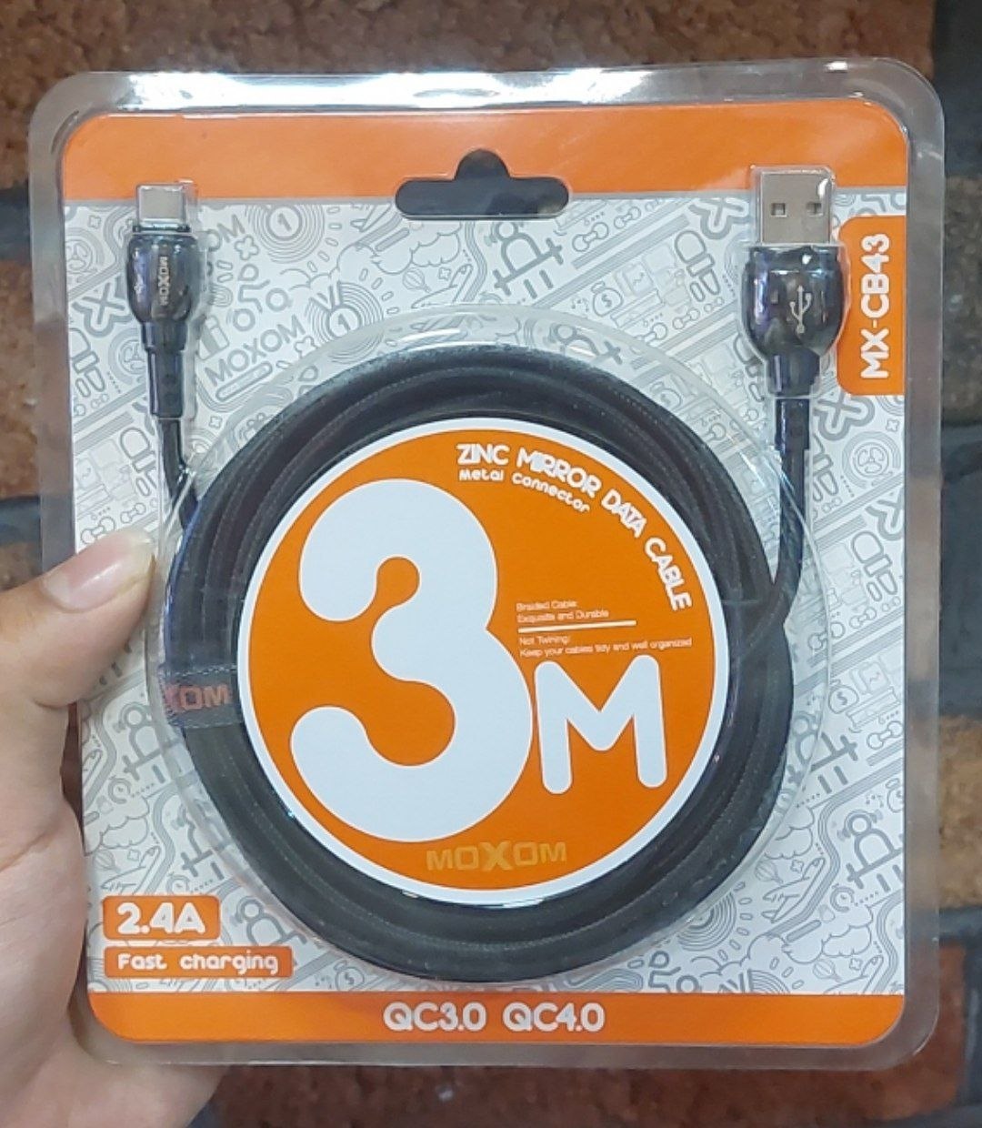 کابل شارژ ۳ متری Moxom مدل MX-CB43 | با روکش کنفی و قابلیت فست شارژ 2.4A