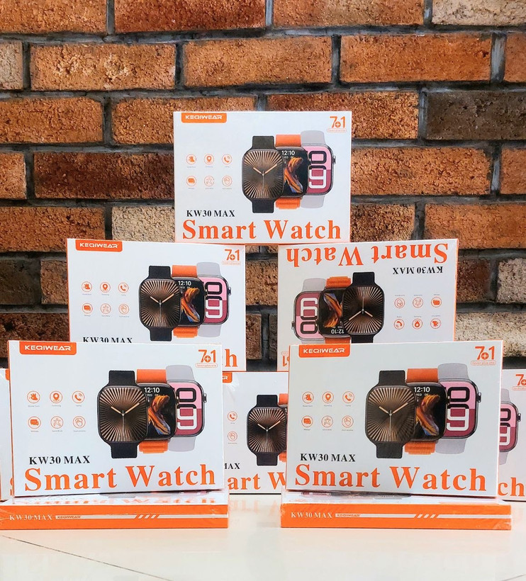 ساعت هوشمند Keqiwear مدل KW30 Max (سری 7+1)؛ مکالمه بلوتوثی و صفحه نمایش فولاسکرین