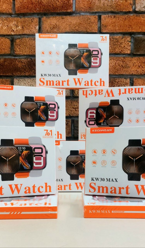ساعت هوشمند Keqiwear مدل KW30 Max (سری 7+1)؛ مکالمه بلوتوثی و صفحه نمایش فولاسکرین